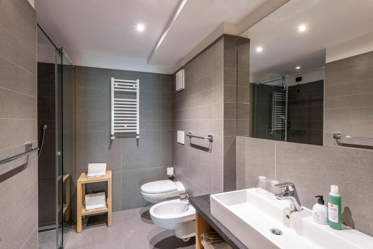 Design & Suite Hotel Ciarnadoi Vigo di Fassa Exteriér fotografie