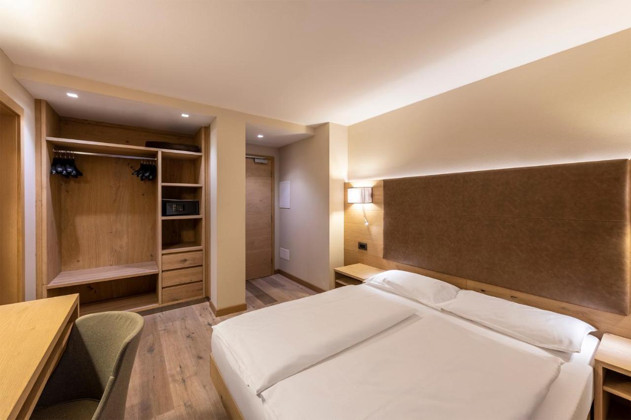 Design & Suite Hotel Ciarnadoi Vigo di Fassa Exteriér fotografie